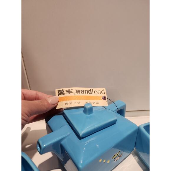 NWT square teapot and 4 cups blue with fish - Picture 4 of 4